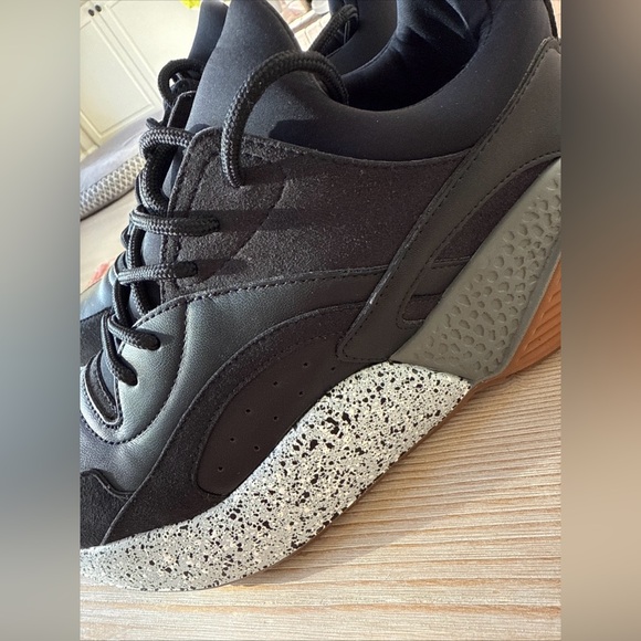 Stella McCartney Black Faux Leather + Suede Eclypse Low Top Sneakers Sz 37 $685 - Picture 5 of 9